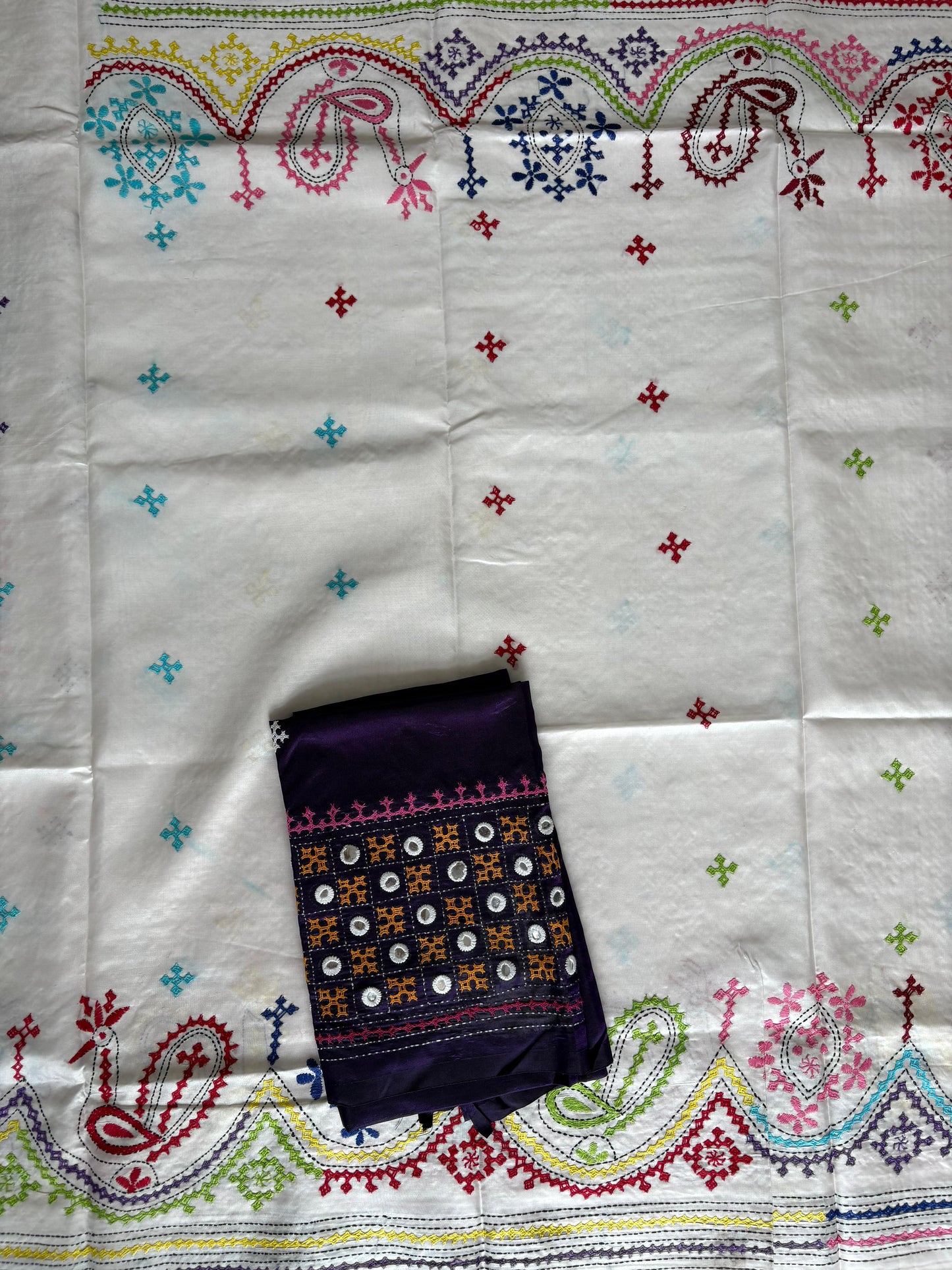 Gujrati Stitch/Kutch Hand Embroidered Art Silk Saree