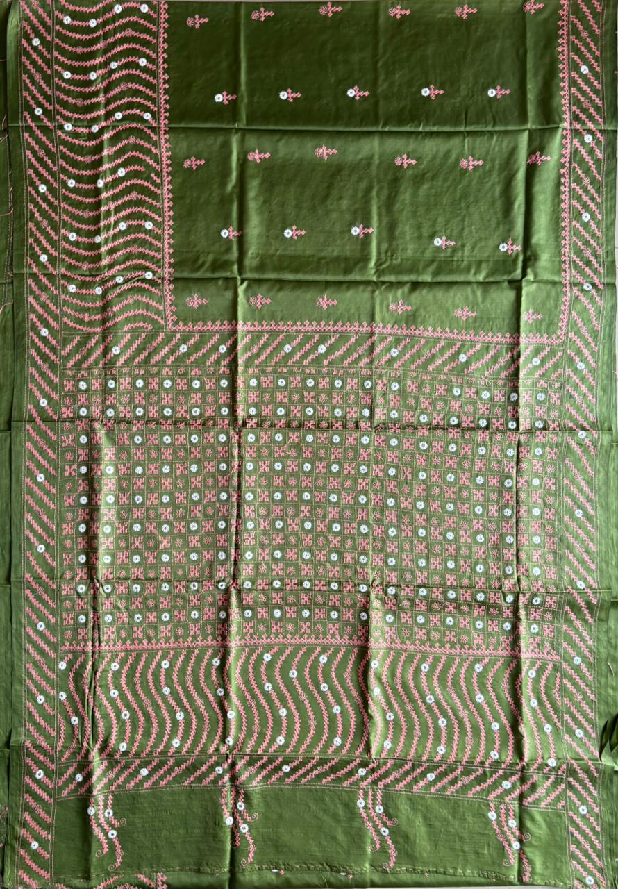 Gujrati Stitch/Kutch Hand Embroidered Art Silk Saree