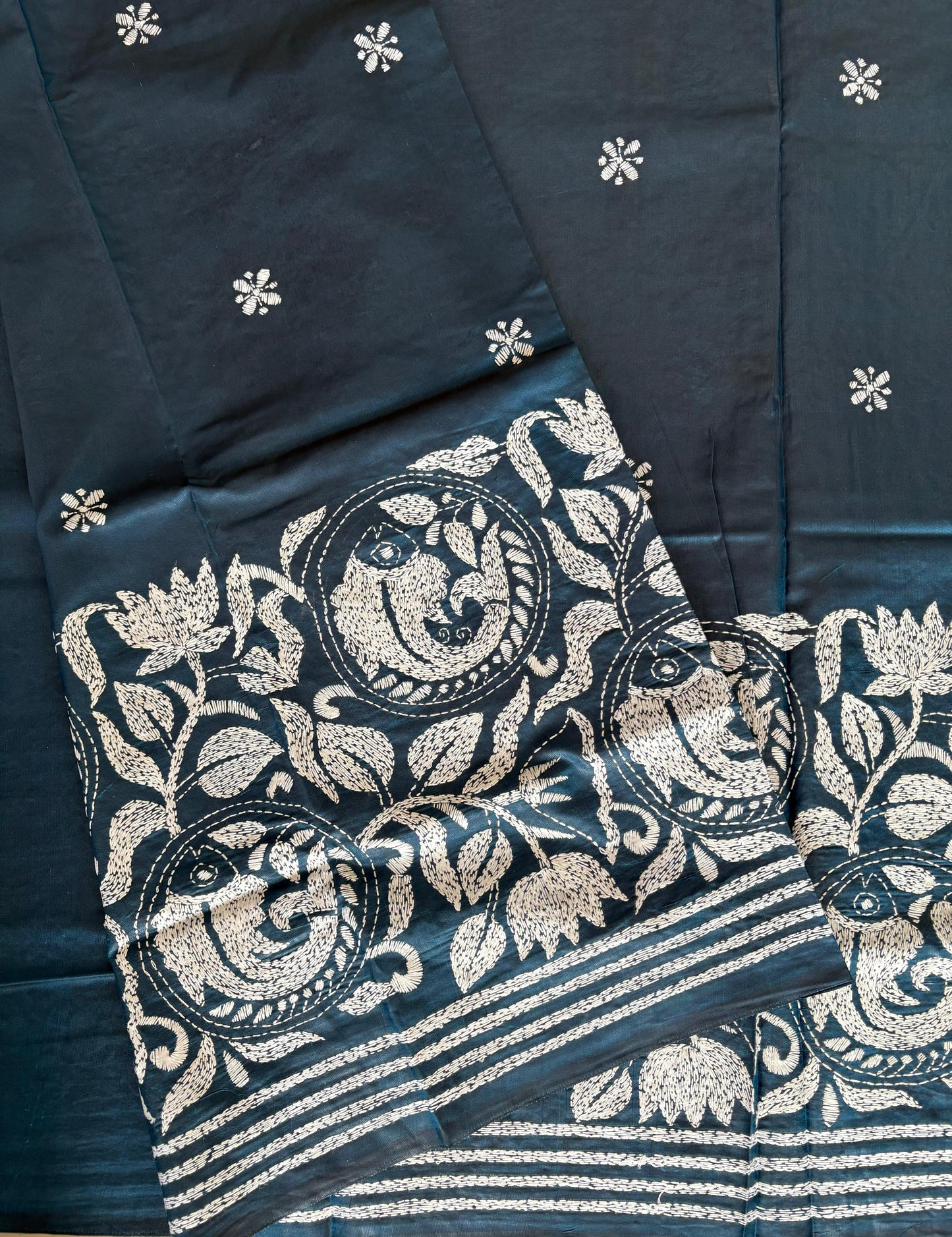 Kantha Hand Embroidered Blended Banglore Silk/Art Silk Saree With Blouse