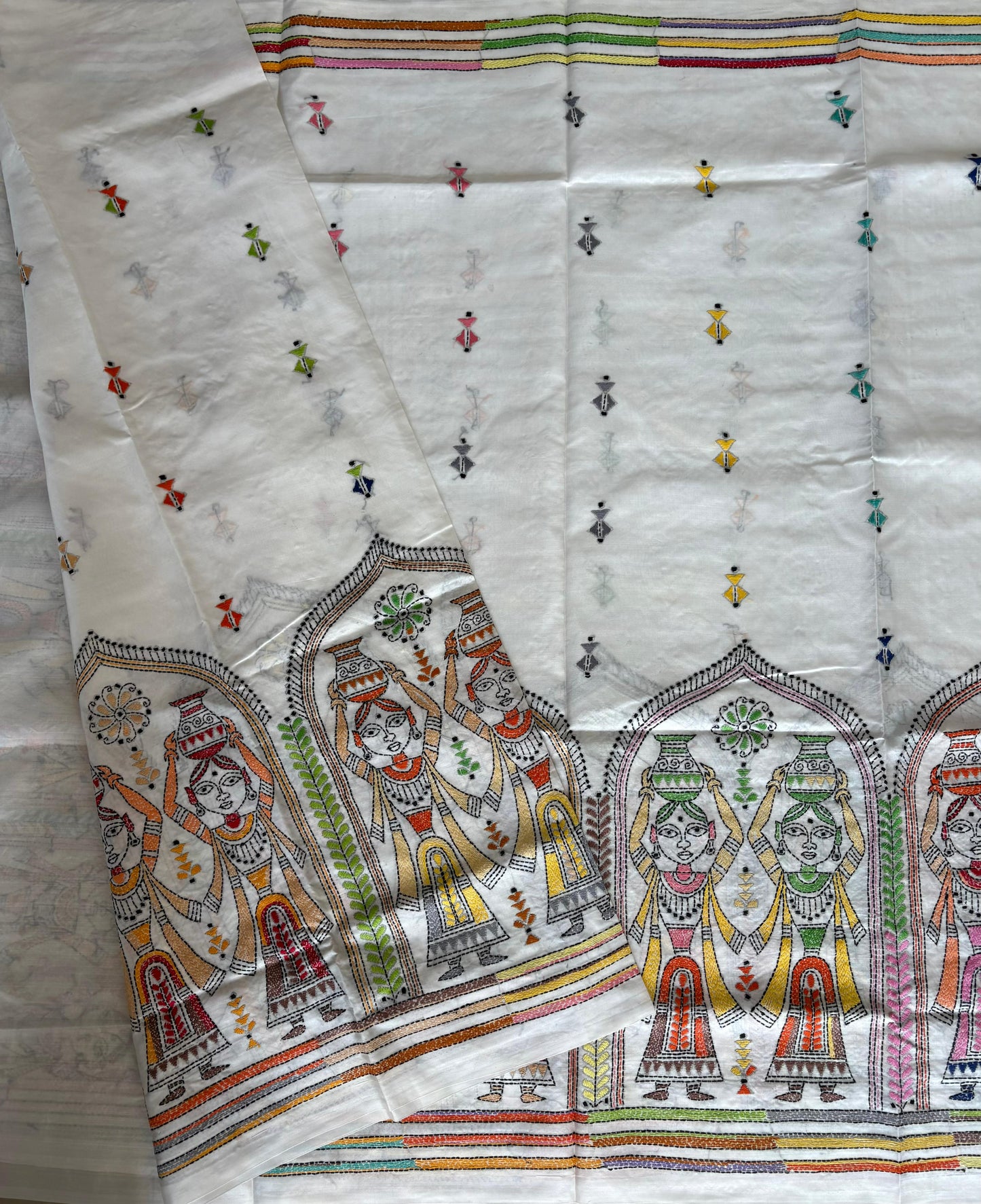 Kantha Hand Embroidered Blended Banglore Silk/Art Silk Saree With Blouse