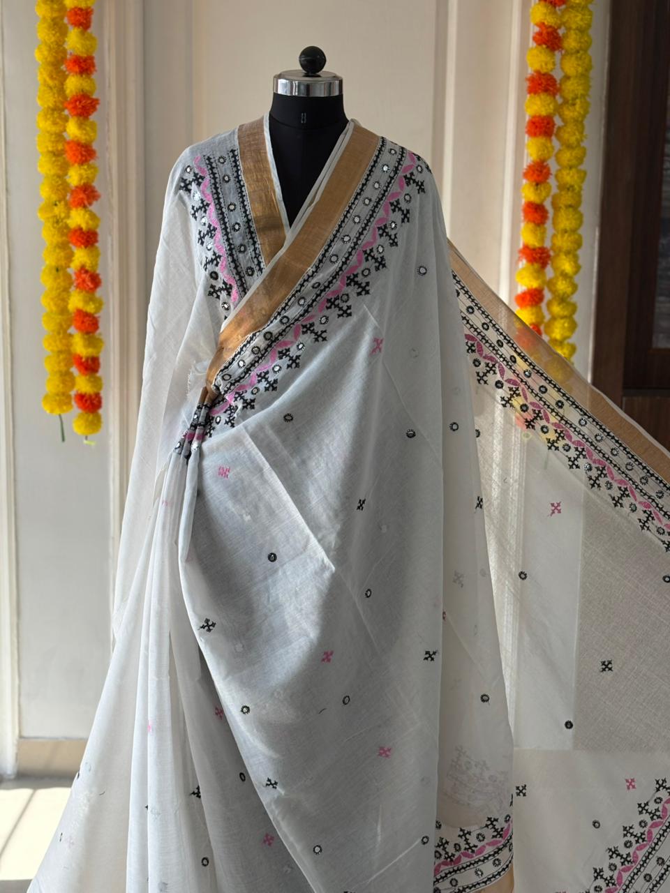 Gujrati Stitch/Kutch Hand Embroidered South Cotton Saree