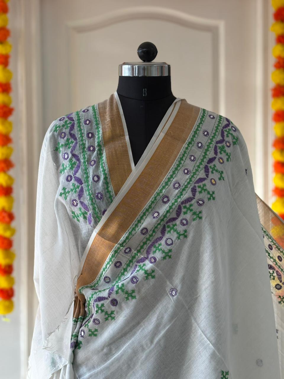 Gujrati Stitch/Kutch Hand Embroidered South Cotton Saree