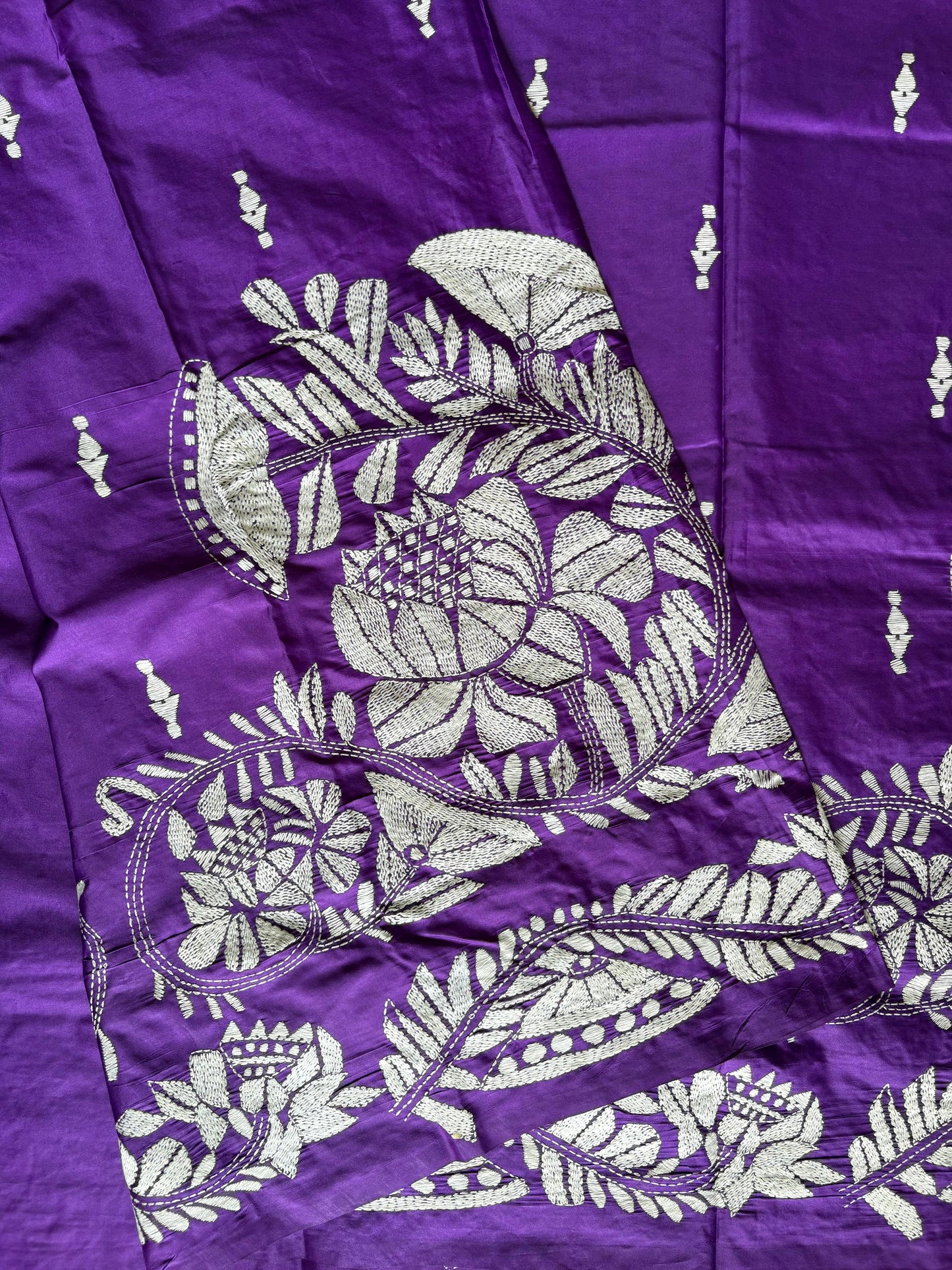 Kantha Hand Embroidered Blended Banglore Silk/Art Silk Saree With Blouse