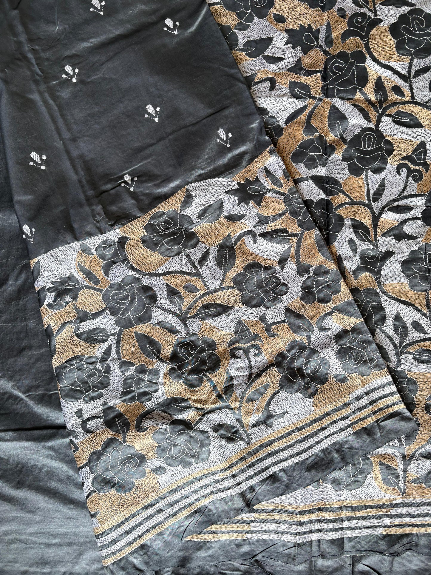 Reverse Kantha Stitch Hand Embroidered Art Silk Saree With Blouse