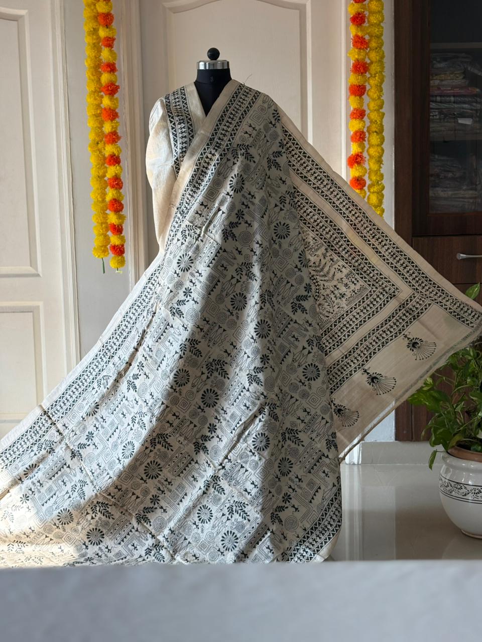 Kantha Stitch Hand Embroidered Pure Gachi by Gachi Tussar Silk Saree (Silk Marked)